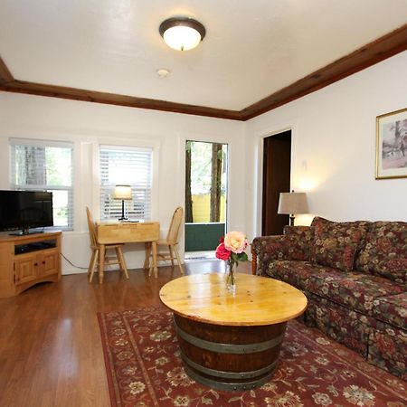 Fern Grove Cottages Guerneville Exteriér fotografie